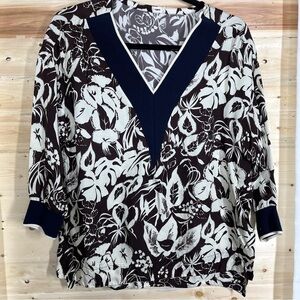 Warm floral long sleeve blouse